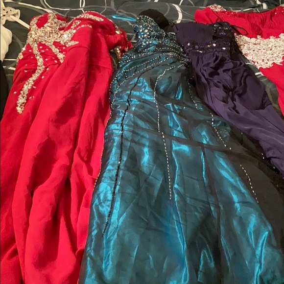 5!!!!! Beautiful gowns - Picture 2 of 12